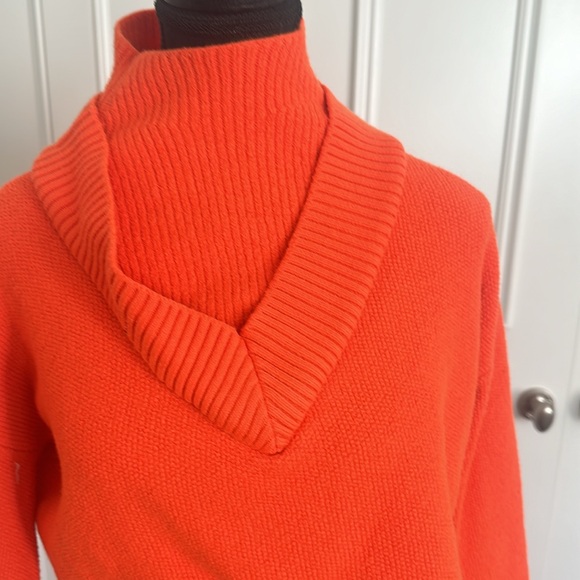 Victor Glemaud XS size cropped sweater - Picture 3 of 4